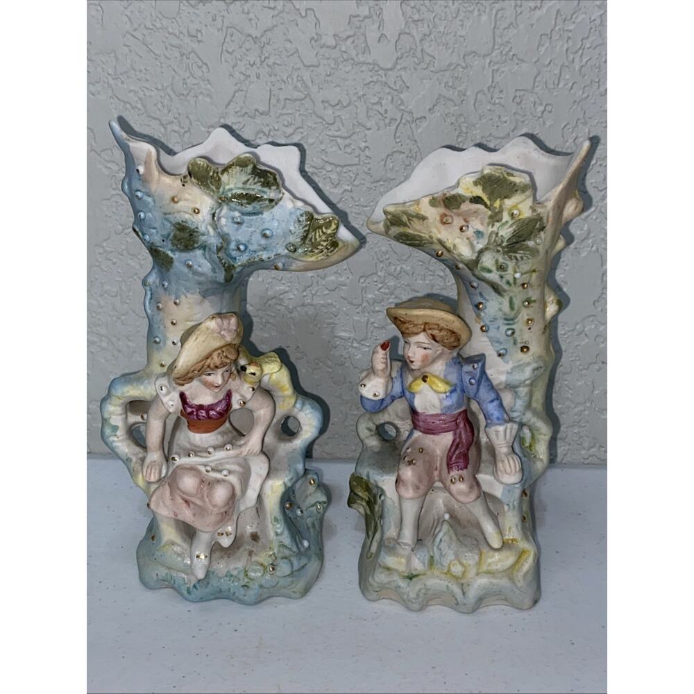 VTG Paulux Made In‎ Occupied Japan Ceramic Figurine Vases Set Of 2 Bisque 6.5"